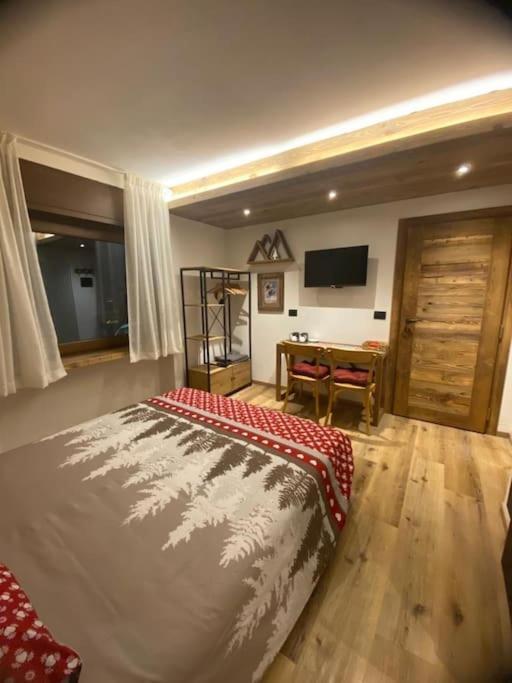 La Chambre De Chaloz 발토우르넨체 외부 사진