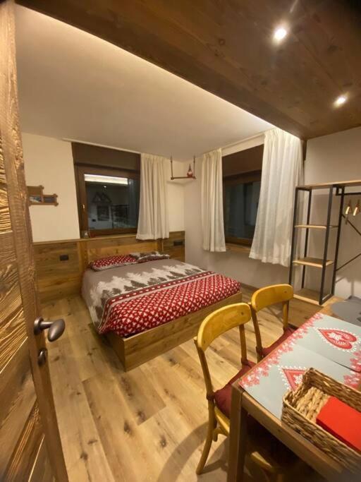 La Chambre De Chaloz 발토우르넨체 외부 사진